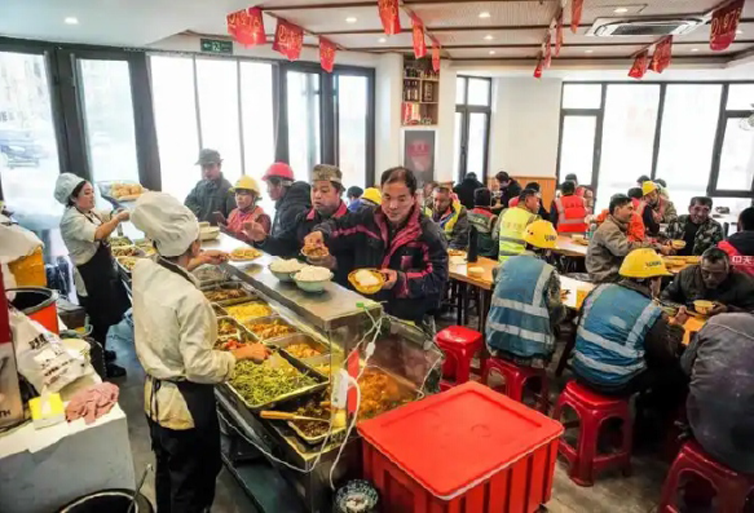 建筑工地食堂
